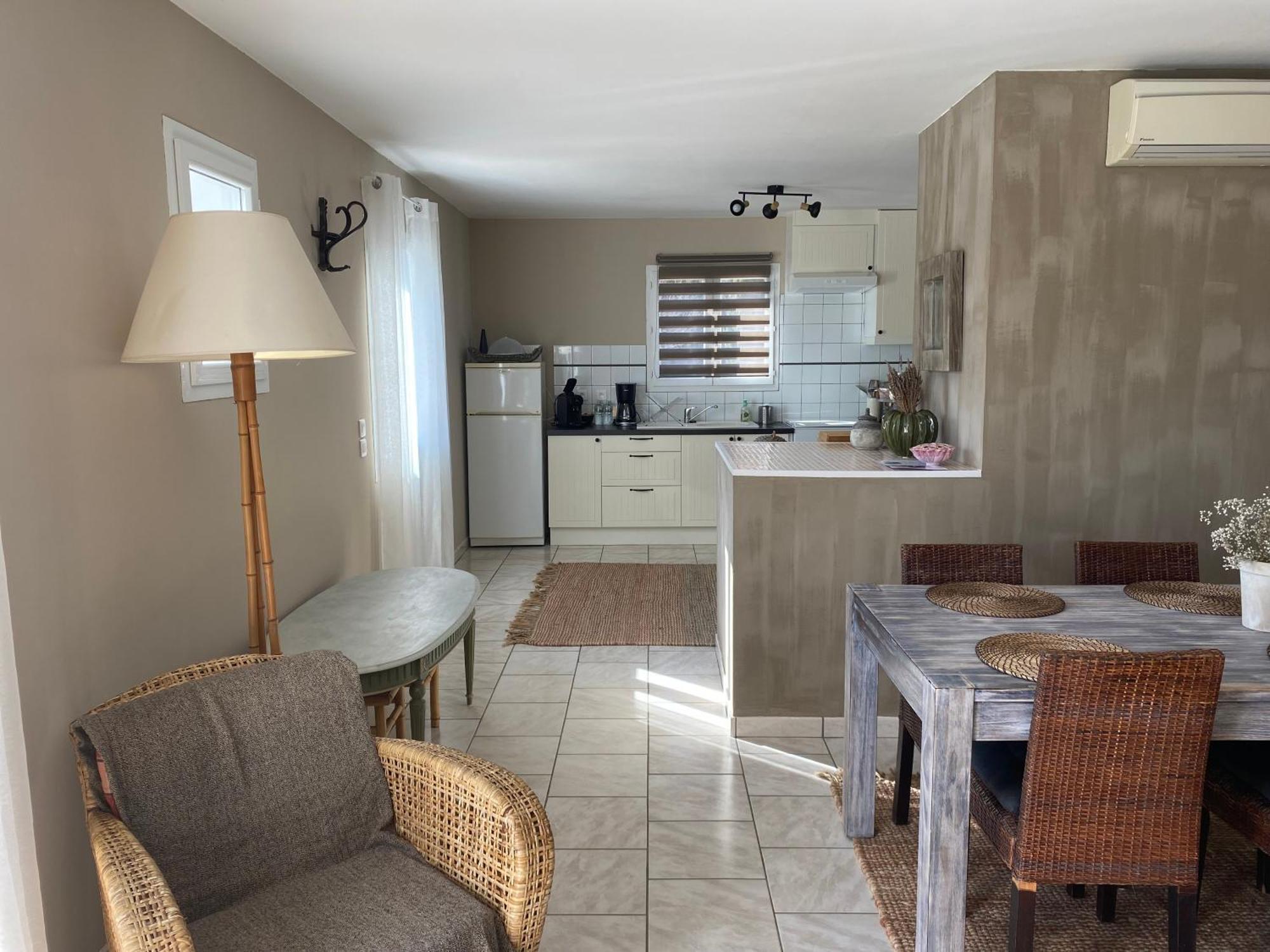 Bed and Breakfast L'Eveil En Provence Entrecasteaux Exterior foto
