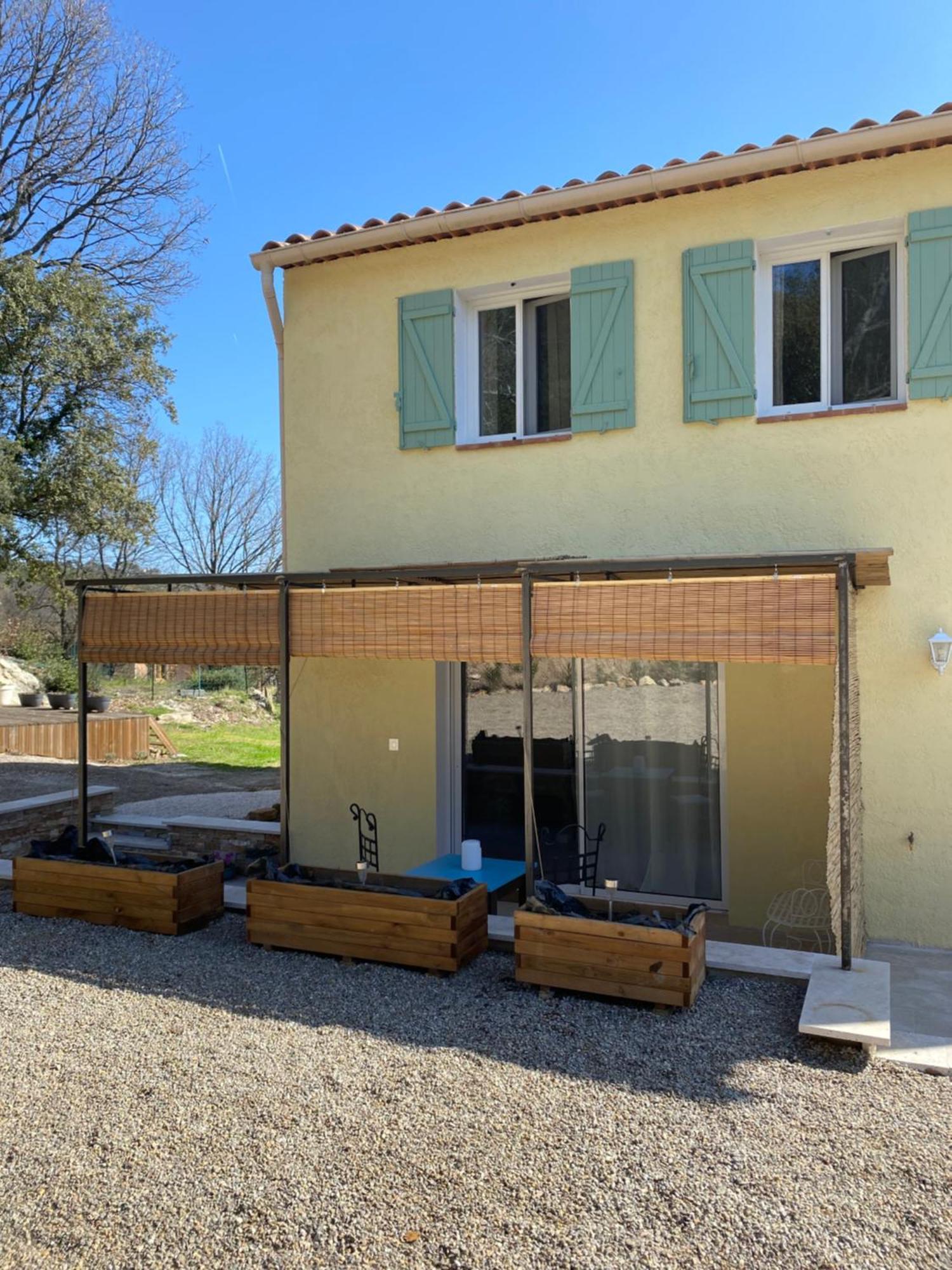 Bed and Breakfast L'Eveil En Provence Entrecasteaux Exterior foto